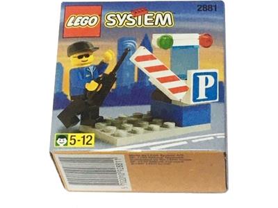 2881 LEGO Parking Gate Attendant
