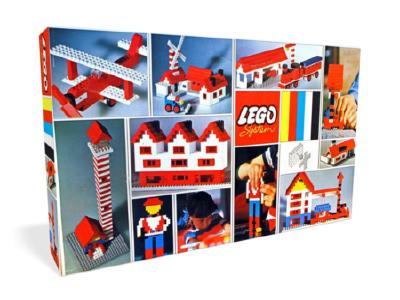 066 LEGO Basic Building Set thumbnail image
