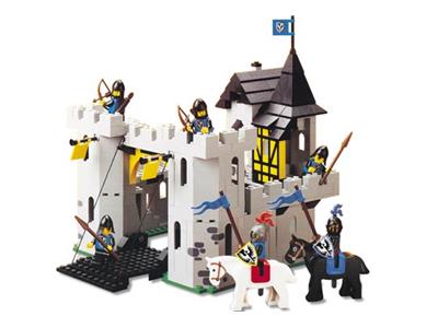 10039 LEGO Castle Black Falcon's Fortress thumbnail image