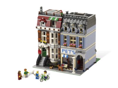 10218 LEGO Pet Shop thumbnail image
