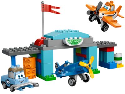 10511 LEGO Duplo Disney Planes Skipper's Flight School thumbnail image