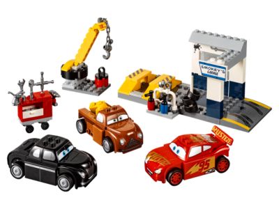 10743 LEGO Juniors Cars 3 Smokey's Garage thumbnail image