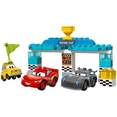 10857 LEGO Duplo Cars 3 Piston Cup Race thumbnail image
