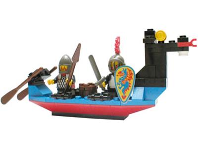 1547 LEGO Black Knights Boat thumbnail image