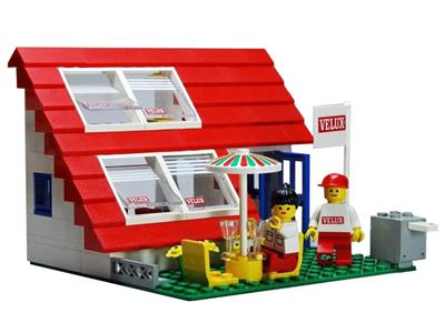 1854 LEGO House with Roof-Windows thumbnail image
