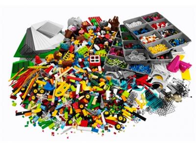 2000415 LEGO Serious Play Identity and Landscape Kit thumbnail image