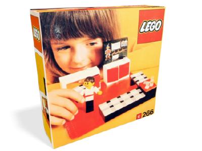266 LEGO Homemaker Children's Room thumbnail image