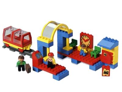 2936 LEGO Duplo Train Station thumbnail image