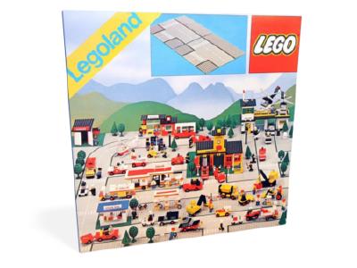 300 LEGO Junction Road Plates thumbnail image
