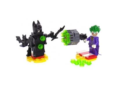 30523 The LEGO Batman Movie The Joker Battle Training thumbnail image