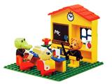 3647 LEGO Fabuland Lionel Lion's Classroom