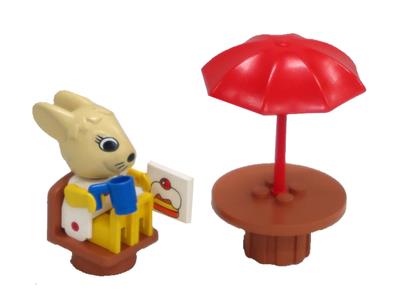 3718 LEGO Fabuland Outdoor Cafe with Bonnie Bunny thumbnail image