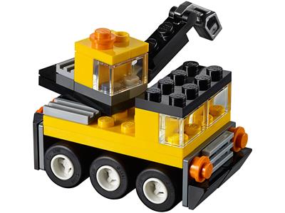 40325 LEGO Monthly Mini Model Build Crane thumbnail image