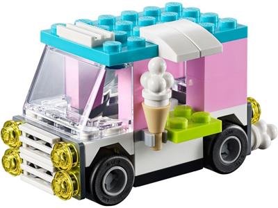 40327 LEGO Monthly Mini Model Build Ice Cream Truck thumbnail image