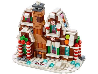40337 LEGO Christmas Gingerbread House thumbnail image