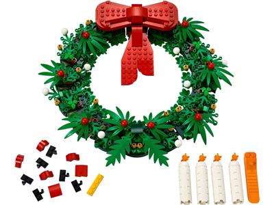 40426 LEGO Christmas Wreath 2-in-1 thumbnail image