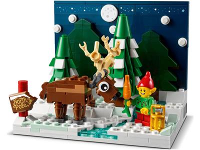 40484 LEGO Christmas Santa's Front Yard thumbnail image