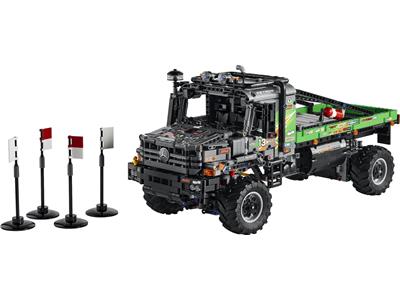 42129 LEGO Technic 4x4 Mercedes-Benz Zetros Trial Truck thumbnail image