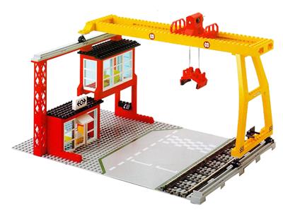 4555 LEGO Trains Cargo Station thumbnail image