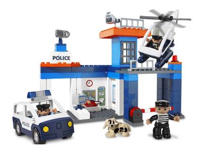 4691 Duplo LEGO Ville Police Station thumbnail image