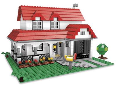 4956 LEGO Creator 3 in 1 House thumbnail image
