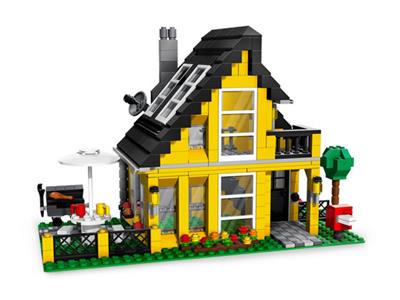 4996 LEGO Creator 3 in 1 Beach House thumbnail image