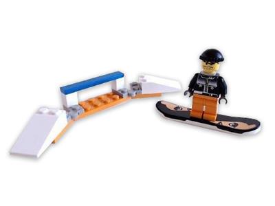 5018 LEGO Gravity Games Snowboard thumbnail image