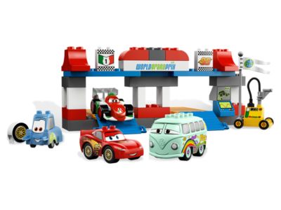 5829 LEGO Duplo Cars The Pit Stop thumbnail image