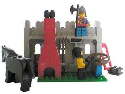 6040 LEGO Lion Knights Blacksmith Shop thumbnail image