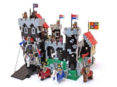 6086 LEGO Black Knight's Castle thumbnail image