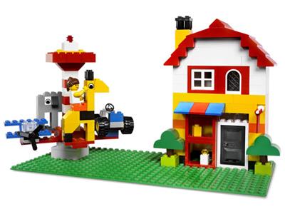 6167 LEGO Make and Create Deluxe Brick Box thumbnail image