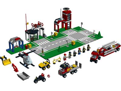 6464 LEGO City Super Rescue Complex thumbnail image