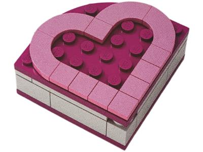 6465380 LEGO Friends Heart Box thumbnail image