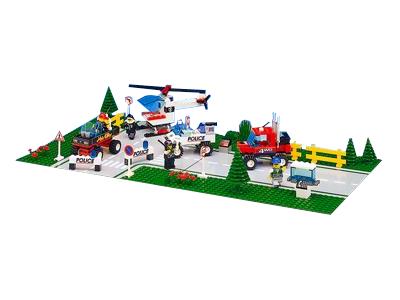 6549 LEGO Roadblock Runners thumbnail image