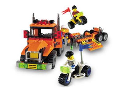 6739 LEGO Island Xtreme Stunts Truck & Stunt Trikes thumbnail image