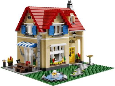 6754 LEGO Creator 3 in 1 Family Home thumbnail image