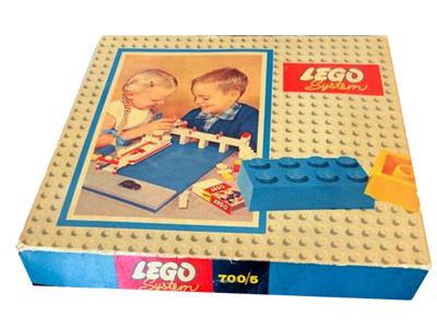 700-5-1 LEGO Gift Package thumbnail image