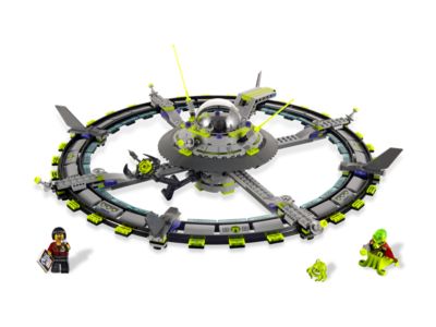 7065 LEGO Alien Conquest Alien Mothership thumbnail image