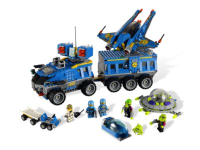 7066 LEGO Alien Conquest Earth Defense HQ thumbnail image