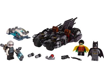 76118 LEGO Batman Mr. Freeze Batcycle Battle thumbnail image