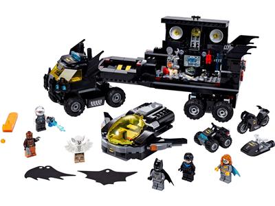 76160 LEGO Batman Mobile Bat Base thumbnail image
