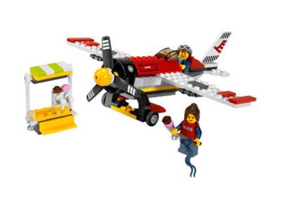 7643 LEGO City Airport Air-Show Plane thumbnail image