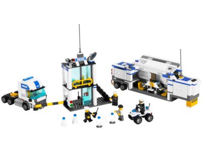 7743 LEGO City Police Command Centre thumbnail image