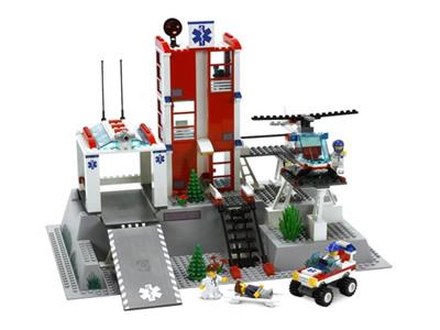 7892 LEGO City Hospital thumbnail image