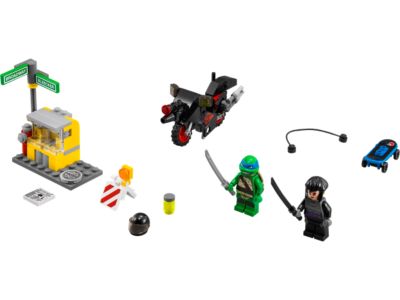 79118 LEGO Teenage Mutant Ninja Turtles Karai Bike Escape thumbnail image
