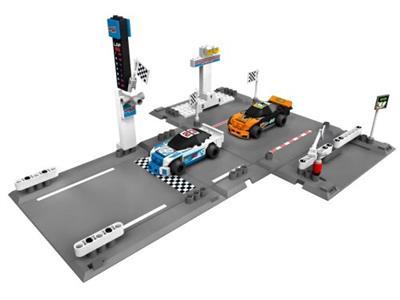 8125 LEGO Tiny Turbos Thunder Raceway thumbnail image
