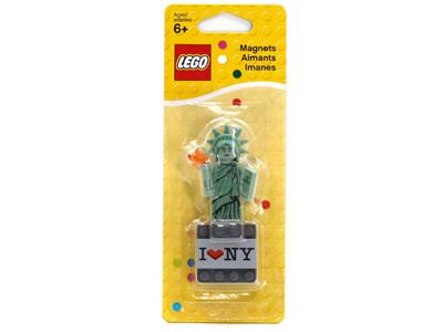 850497 LEGO Statue of Liberty Magnet thumbnail image