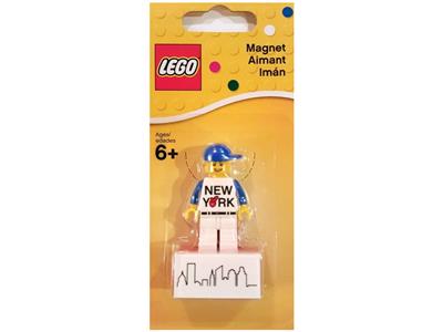 853599 LEGO New York Minifigure Magnet thumbnail image