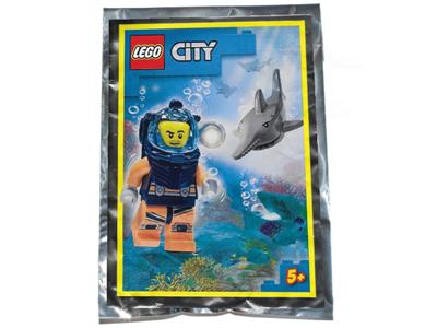 862011 LEGO City Diver and Shark thumbnail image