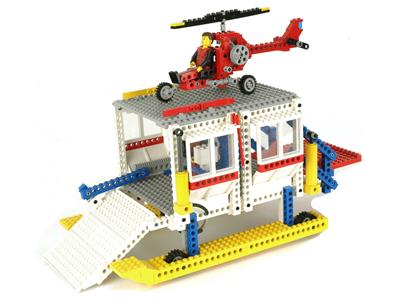 8680 LEGO Technic Arctic Rescue Base thumbnail image